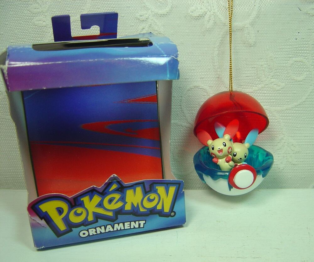 COLLECTIBLE POKEMON ORNAMENT-PLUSLE & MINUM